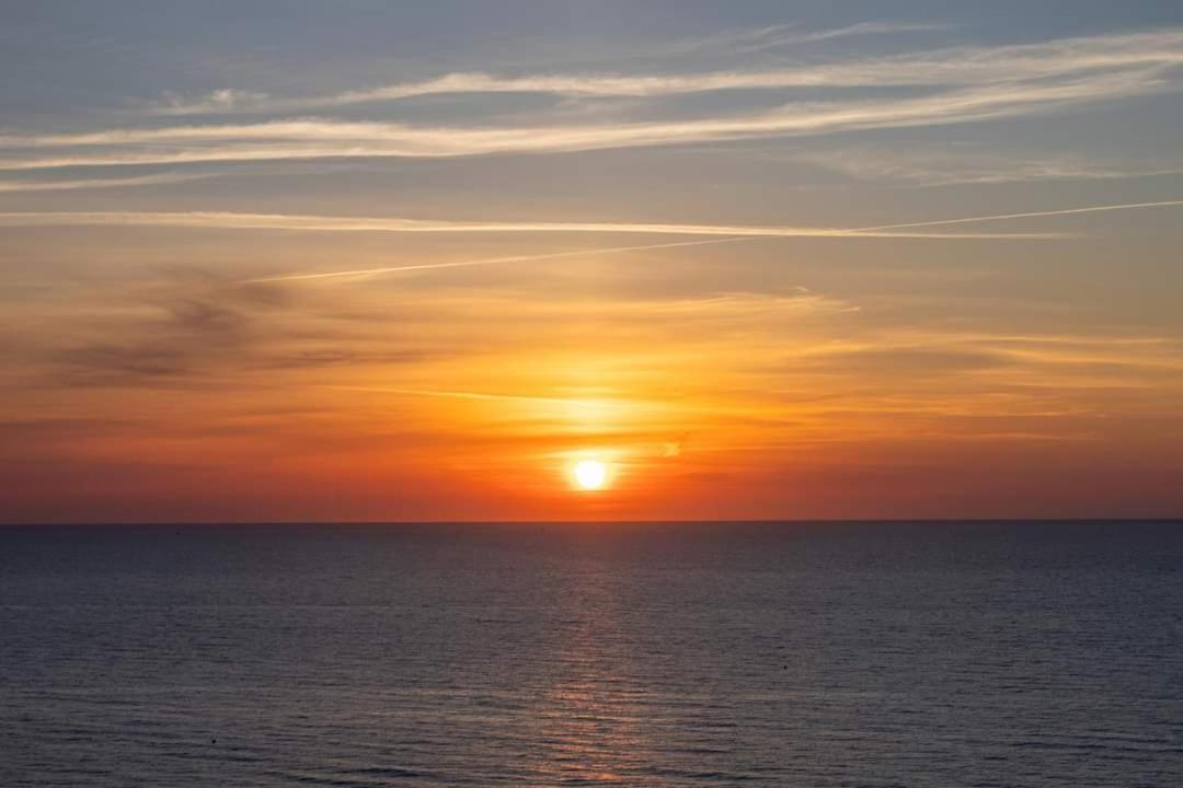 Sea View Luxury Apartment Victoria Torrevieja Exterior photo